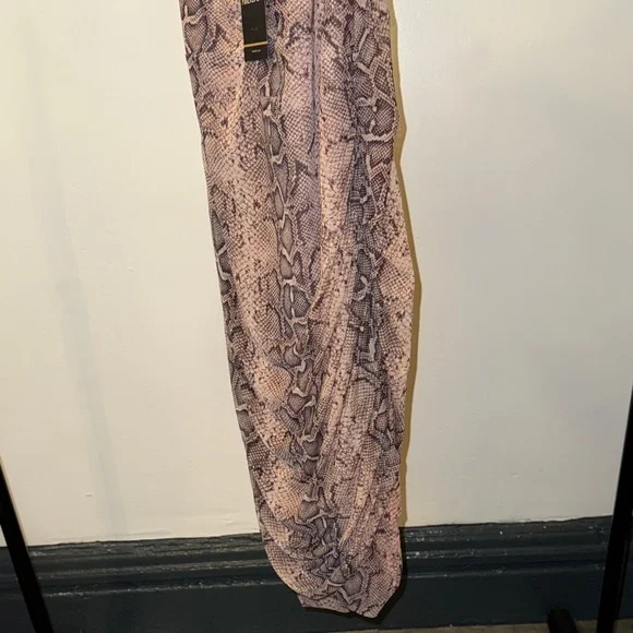 Forever 21 Snake Print Dress - Picture 4 of 6